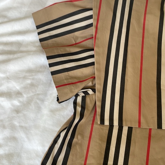 Burberry top brand new - Picture 8 of 11